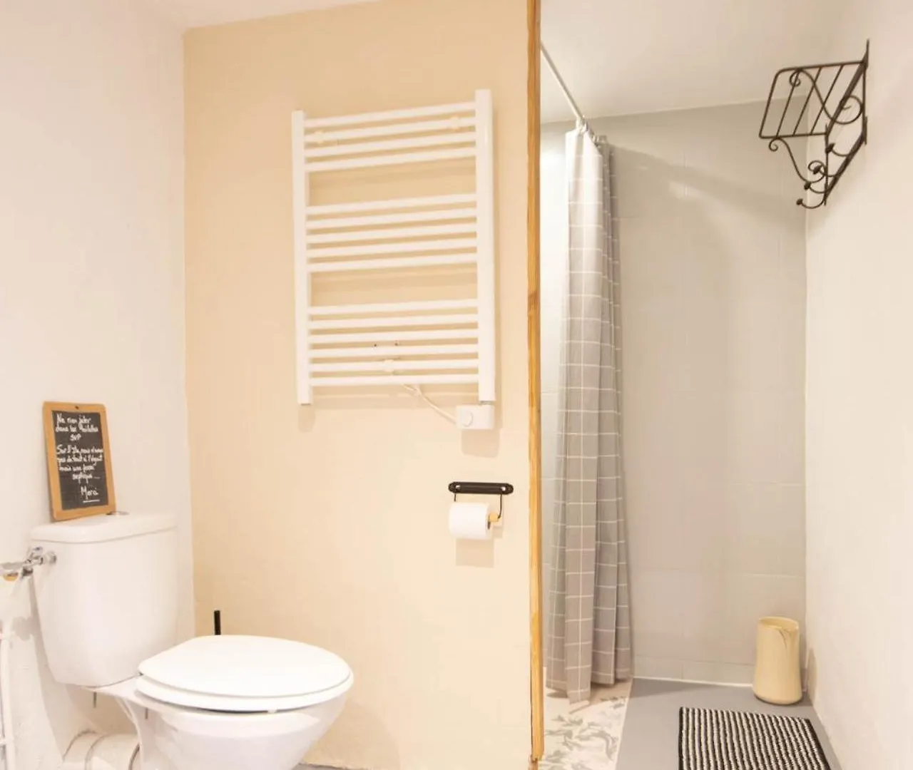 Aparthotel Appartement Les Cypres De L'Ile Avignon